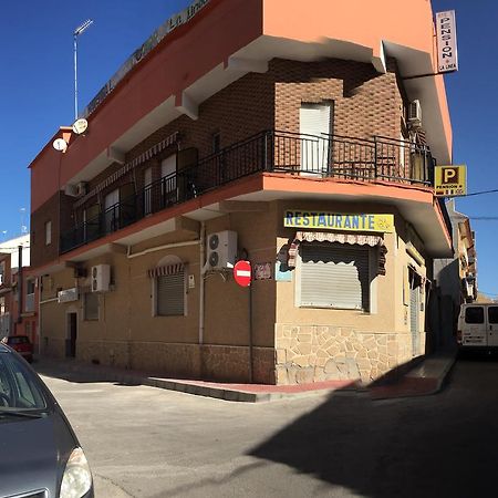 Pension La Linea El Puerto de Mazarrón エクステリア 写真